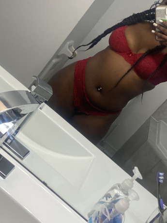 freak-blackhoe-cochonne-big-3