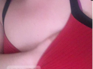 jolie-demoiselle-te-recois-en-toute-discretion